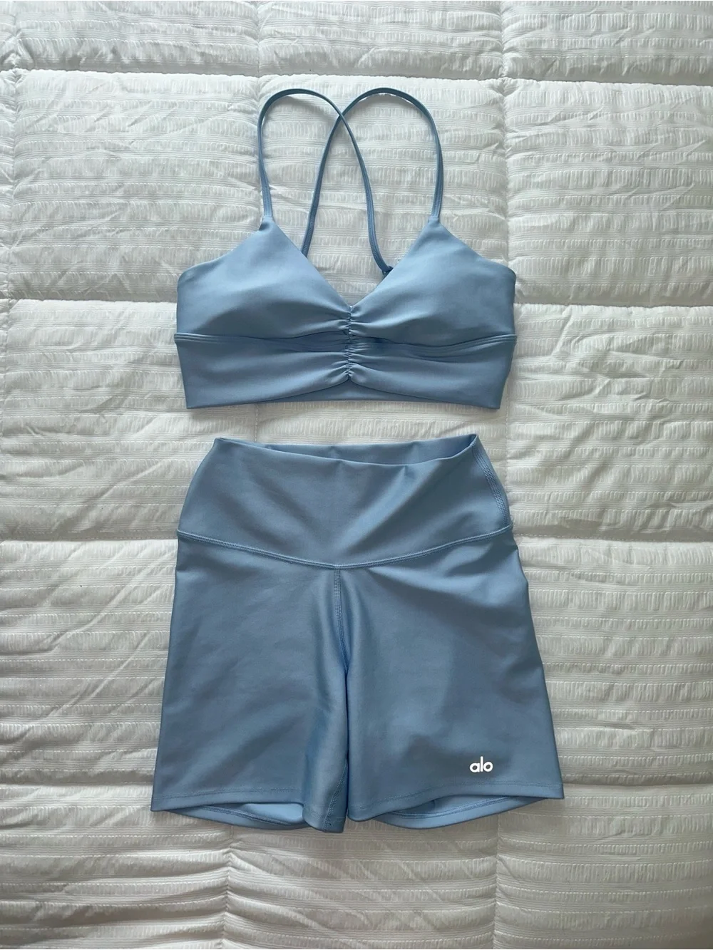 Limited Edition Alo Set - Light Blue